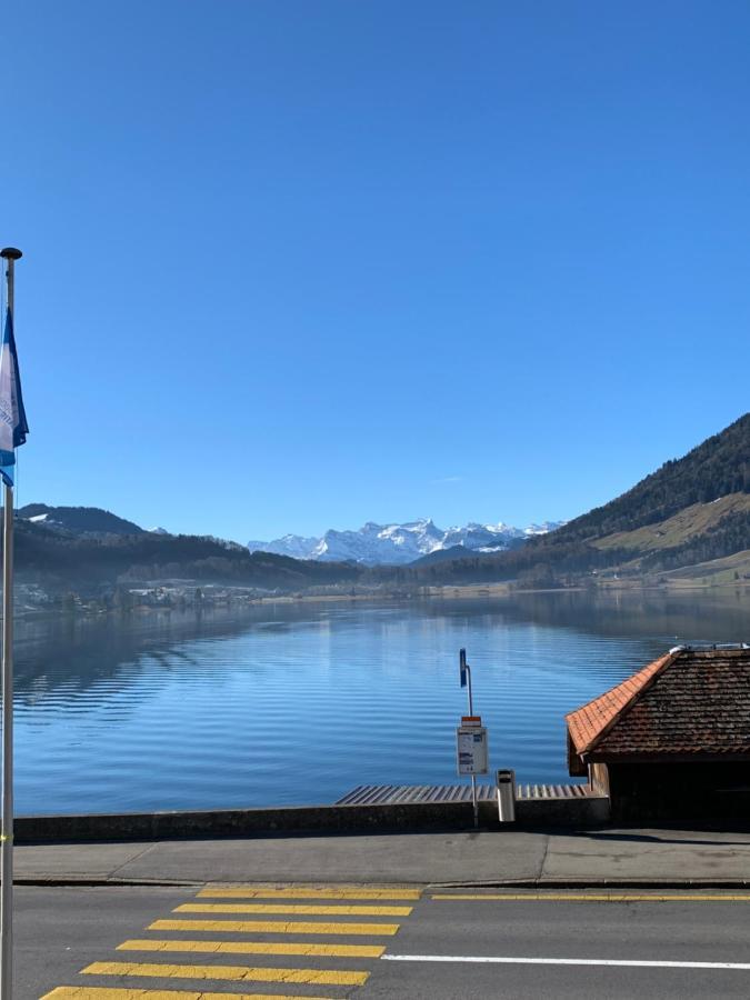 Hotel - Restaurant Eierhals Am Aegerisee Oberägeri Exterior photo