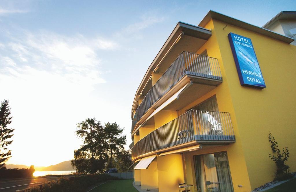 Hotel - Restaurant Eierhals Am Aegerisee Oberägeri Exterior photo